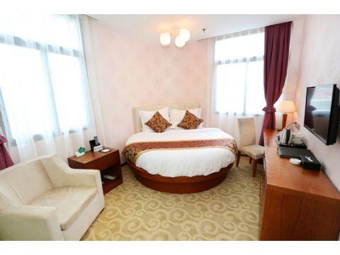 Super 8 Chengdu Lidu Road Weigang Hotel Kültér fotó